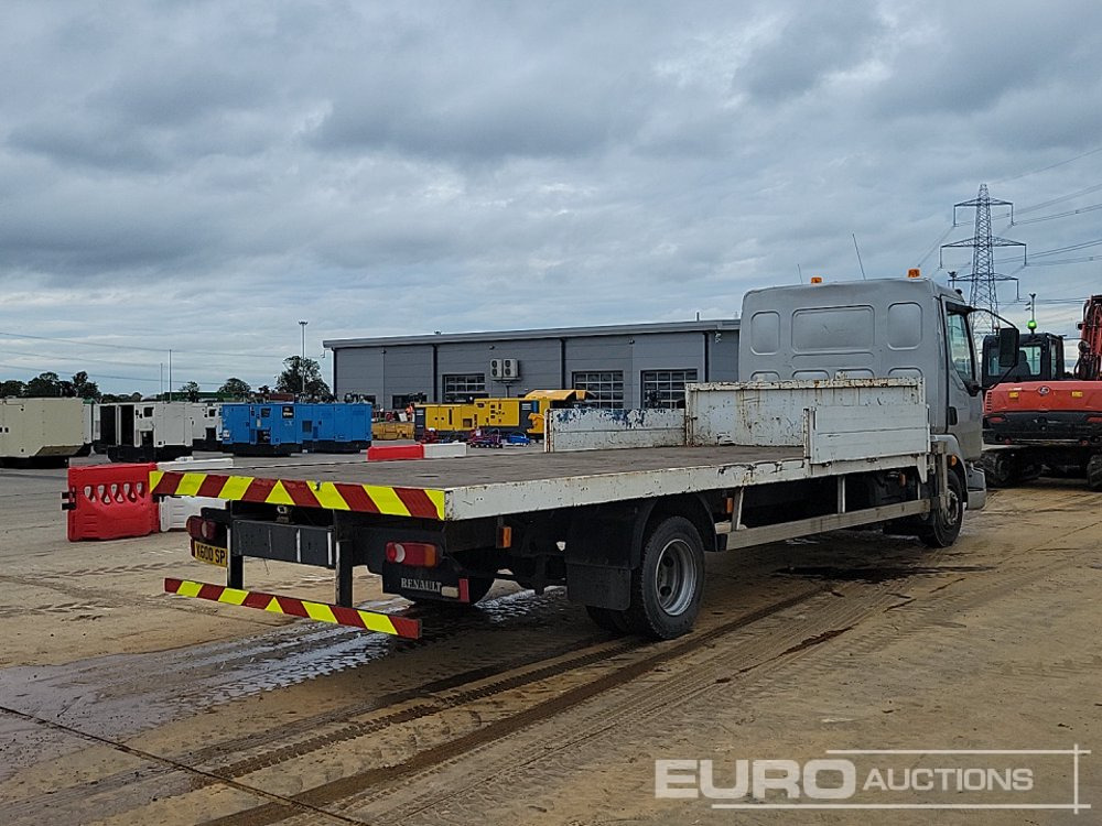 2005 Renault 4x2 Flatbed Lorry, Manual Gearbox (Reg. Docs. Available) - Camion plateau: photos 5 2005 Renault 4x2 Flatbed Lorry, Manual Gearbox (Reg. Docs. Available) - Camion plateau: photos 5