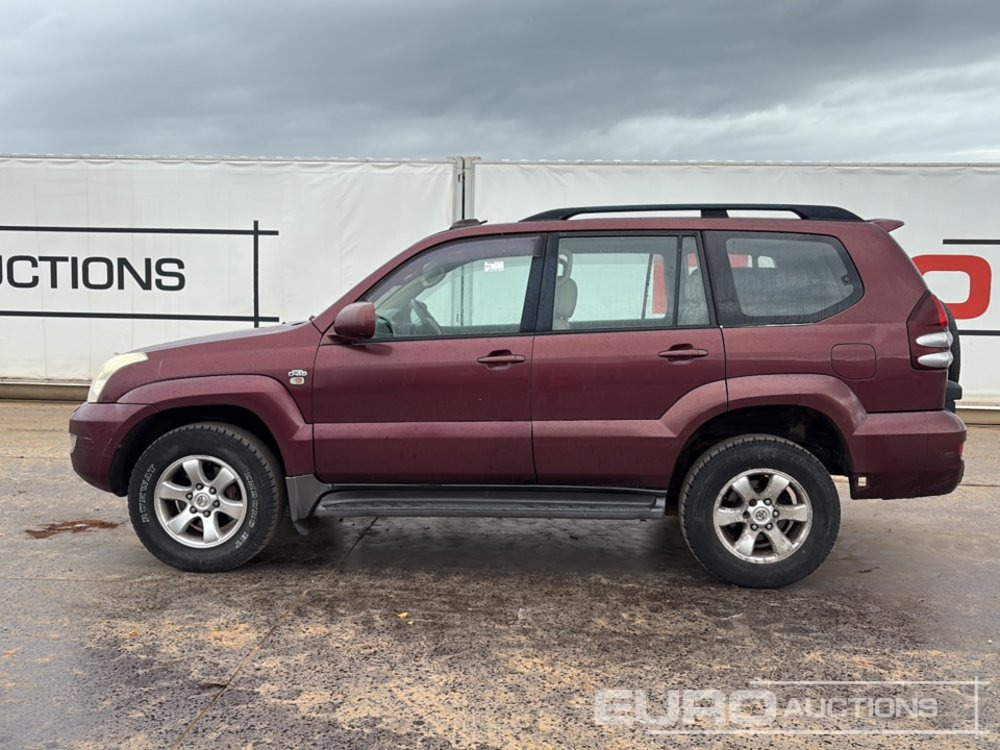 2005 Toyota Land Cruiser - SUV: photos 2 2005 Toyota Land Cruiser - SUV: photos 2