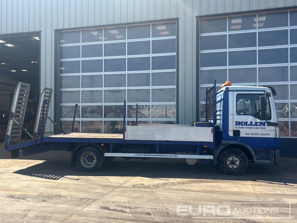 2006 MAN 4x2 Beavertail Plant Lorry, Winch, Ramps, Automatic Gearbox (Electrical Fault) - Camion porte-voitures: photos 5 2006 MAN 4x2 Beavertail Plant Lorry, Winch, Ramps, Automatic Gearbox (Electrical Fault) - Camion porte-voitures: photos 5