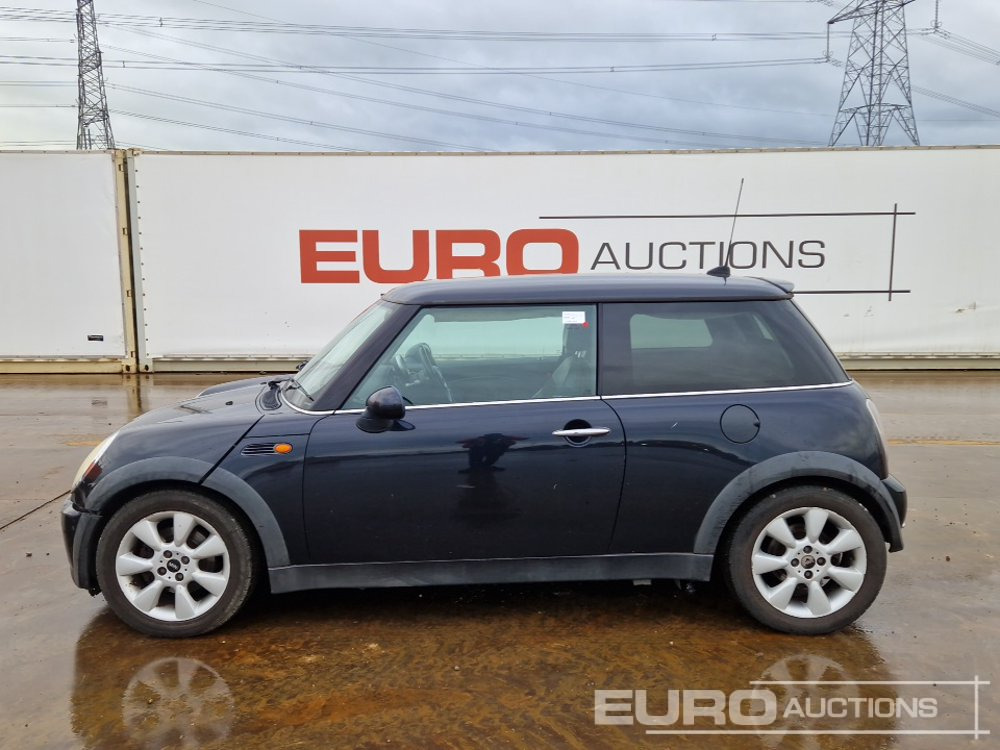 2006 Mini Cooper - Voiture: photos 2 2006 Mini Cooper - Voiture: photos 2