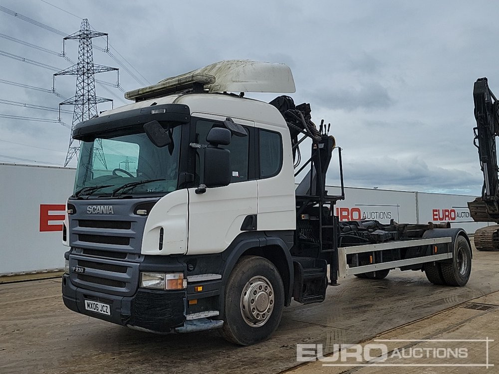 2006 Scania P230 - Camion ampliroll: photos 1 2006 Scania P230 - Camion ampliroll: photos 1