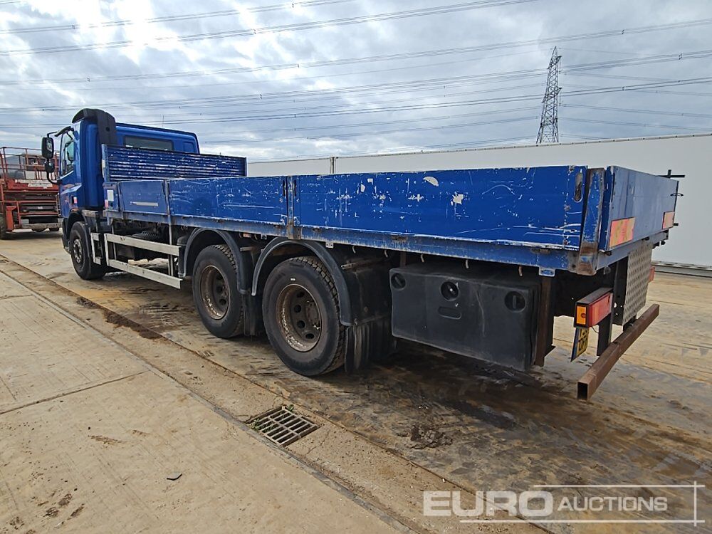 2007 DAF CF75 - Camion plateau: photos 3 2007 DAF CF75 - Camion plateau: photos 3