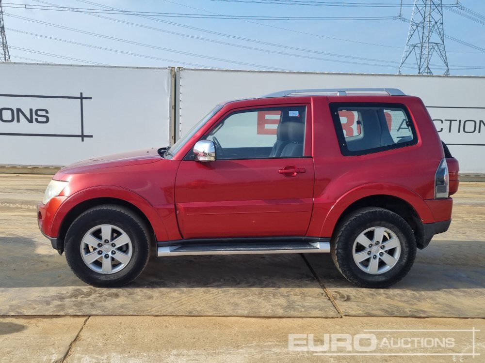 2007 Mitsubishi Shogun - SUV: photos 2 2007 Mitsubishi Shogun - SUV: photos 2