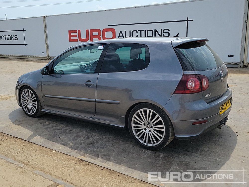 2007 Volkswagen Golf R32 - Voiture: photos 3 2007 Volkswagen Golf R32 - Voiture: photos 3