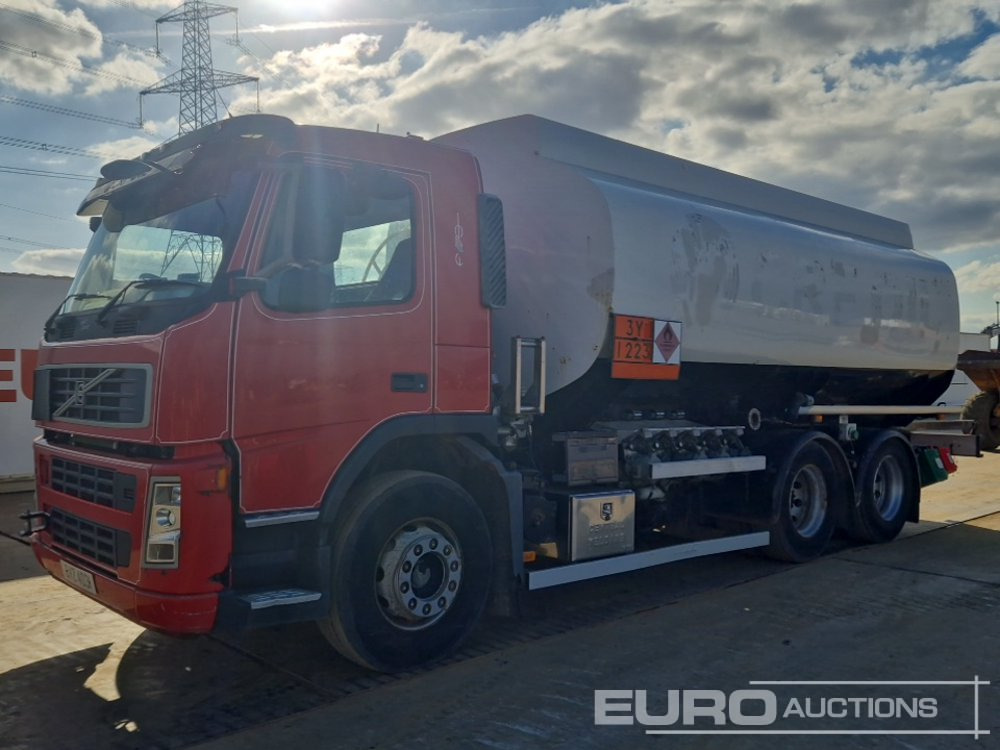 2007 Volvo FM300 - Camion citerne: photos 1 2007 Volvo FM300 - Camion citerne: photos 1