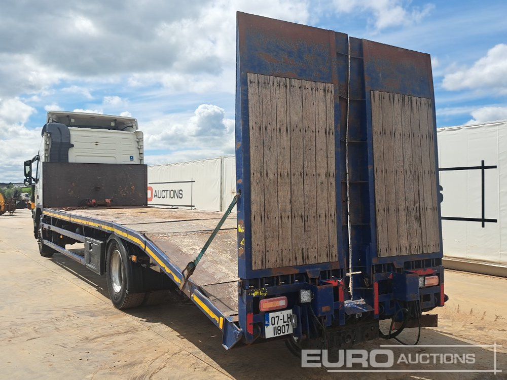 2007 Volvo FM9 - Camion plateau: photos 3 2007 Volvo FM9 - Camion plateau: photos 3