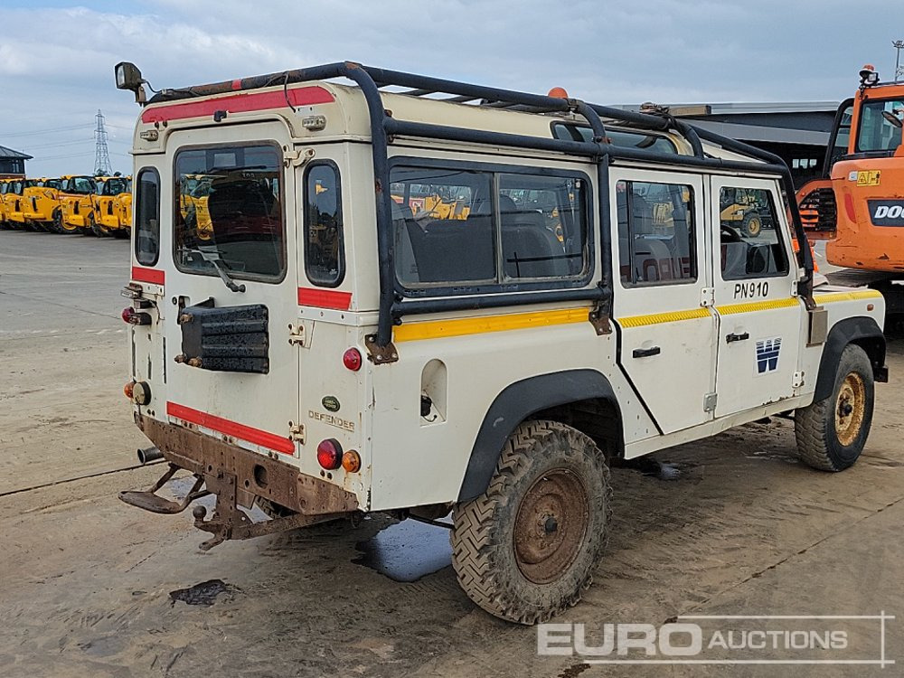 2008 Land Rover Defender - SUV: photos 5 2008 Land Rover Defender - SUV: photos 5