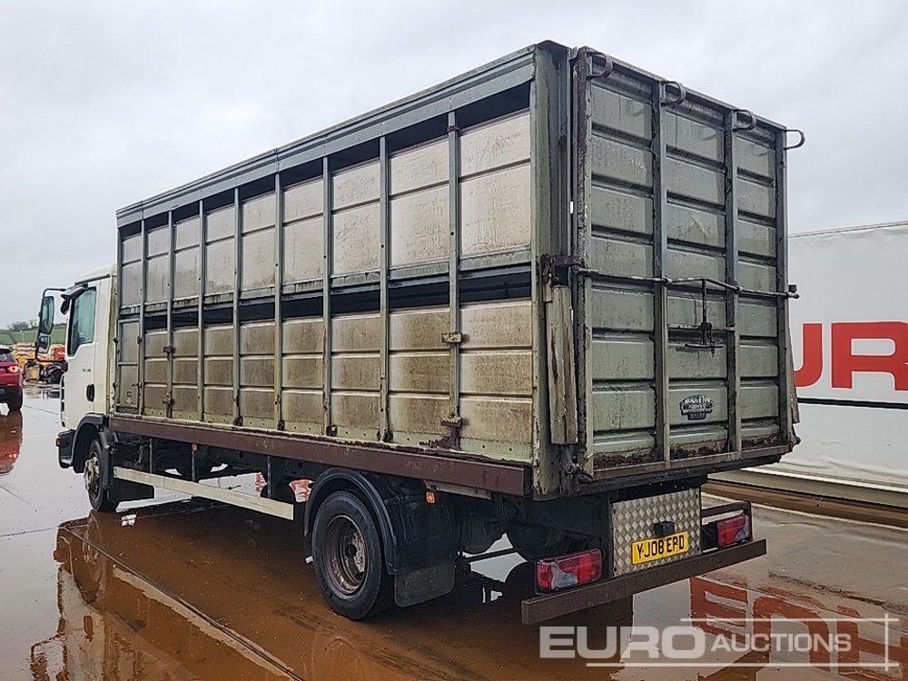 2008 MAN TGL7.180 - Camion bétaillère: photos 3 2008 MAN TGL7.180 - Camion bétaillère: photos 3