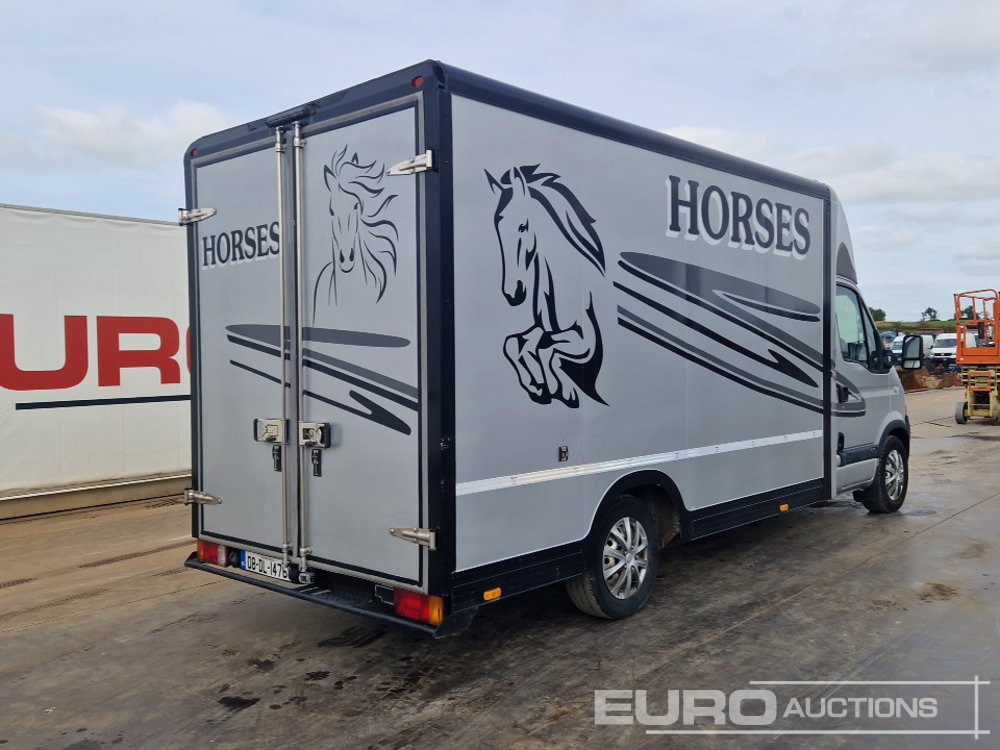 2008 Renault 120DCI - Camion chevaux: photos 5 2008 Renault 120DCI - Camion chevaux: photos 5