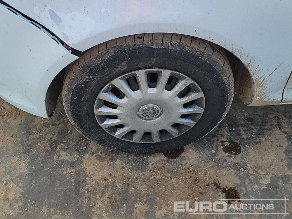 Voiture 2008 Vauxhall Corsa: photos 9