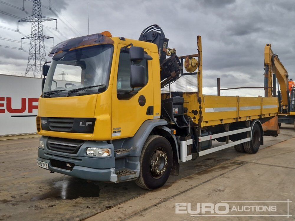 2009 DAF LF55.220 - Camion plateau: photos 1 2009 DAF LF55.220 - Camion plateau: photos 1