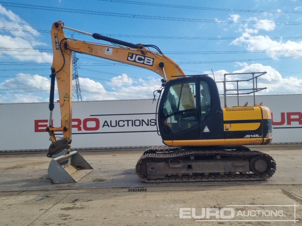 2010 JCB JS145LC - Pelle sur chenille: photos 2 2010 JCB JS145LC - Pelle sur chenille: photos 2