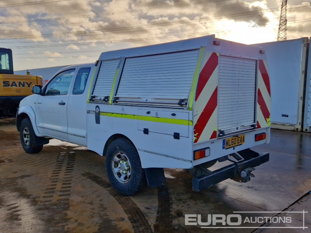 2010 Toyota Hilux - Pick-up: photos 3 2010 Toyota Hilux - Pick-up: photos 3