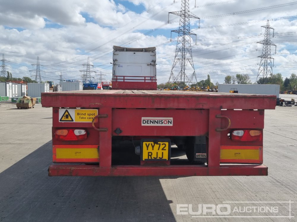 2011 Dennison Tri Axle Flatbed Trailer - Semi-remorque plateau: photos 4 2011 Dennison Tri Axle Flatbed Trailer - Semi-remorque plateau: photos 4