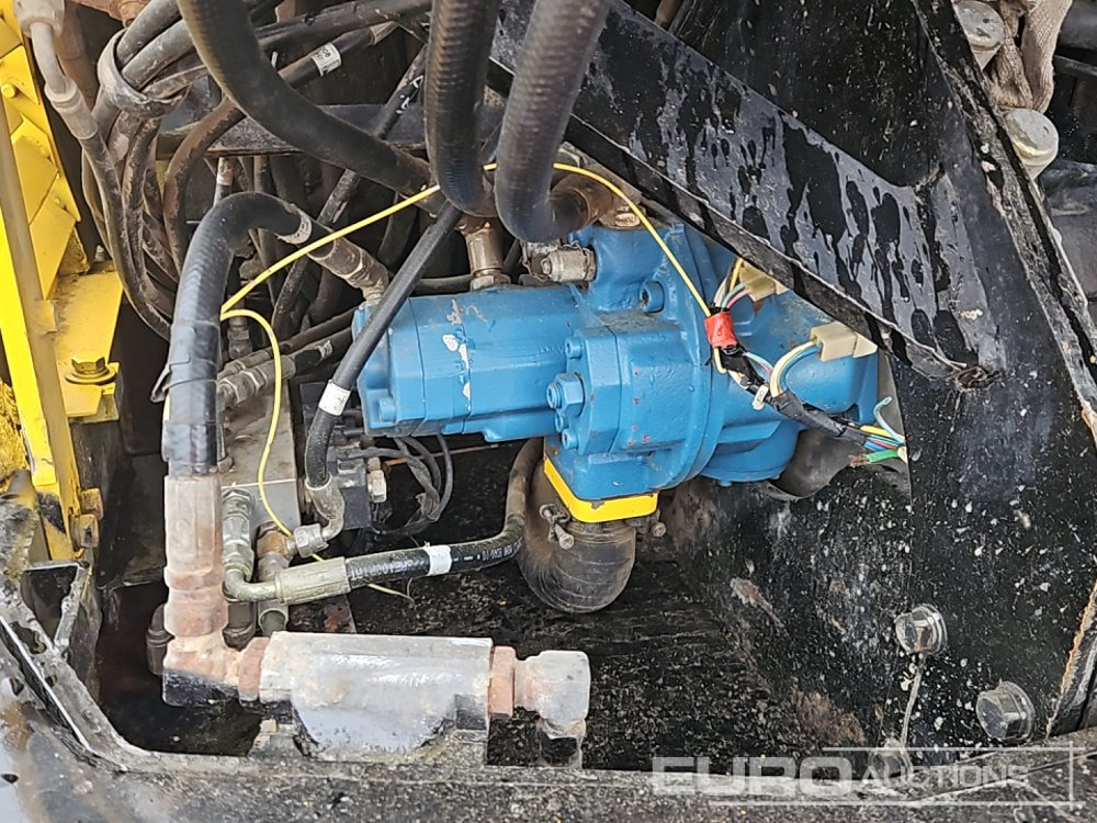 Mini pelle 2011 Hyundai R55-7: photos 23