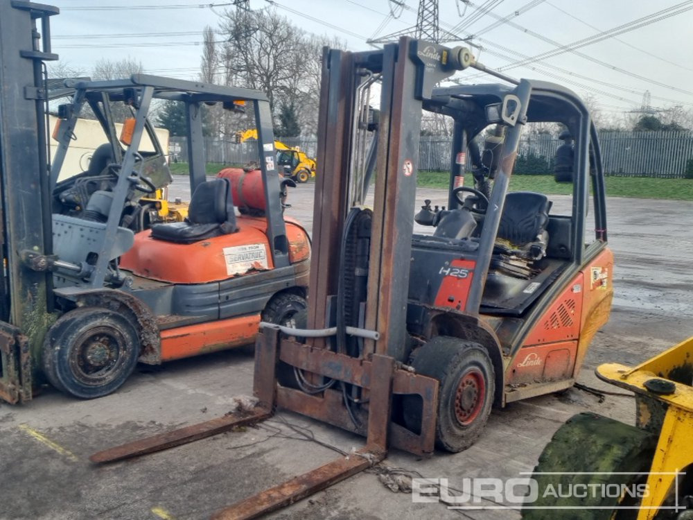 2011 Linde H25D-01 - Chariot élévateur: photos 1 2011 Linde H25D-01 - Chariot élévateur: photos 1