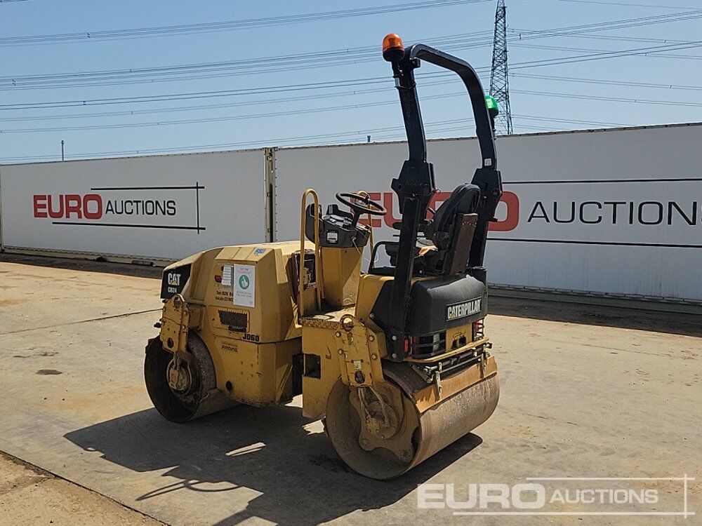 2012 CAT CB24 - Compacteur: photos 3 2012 CAT CB24 - Compacteur: photos 3