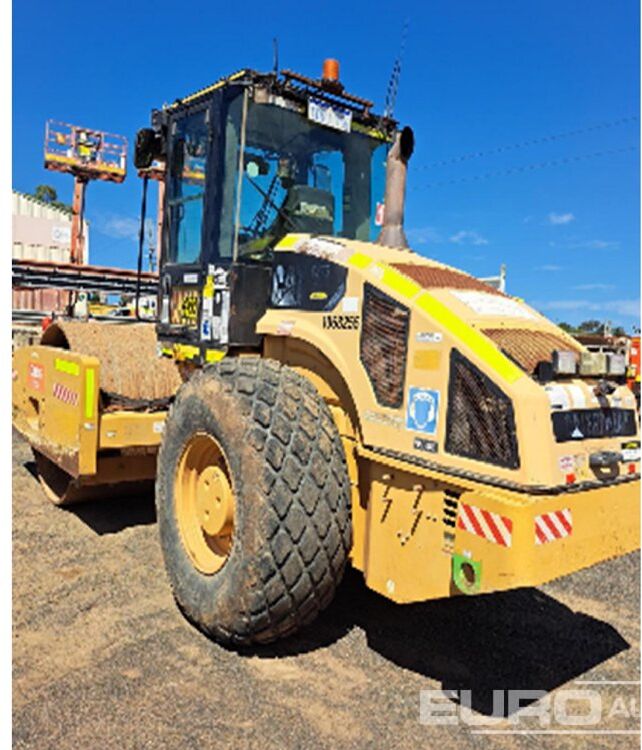 2012 CAT CP76 - Compacteur: photos 2 2012 CAT CP76 - Compacteur: photos 2