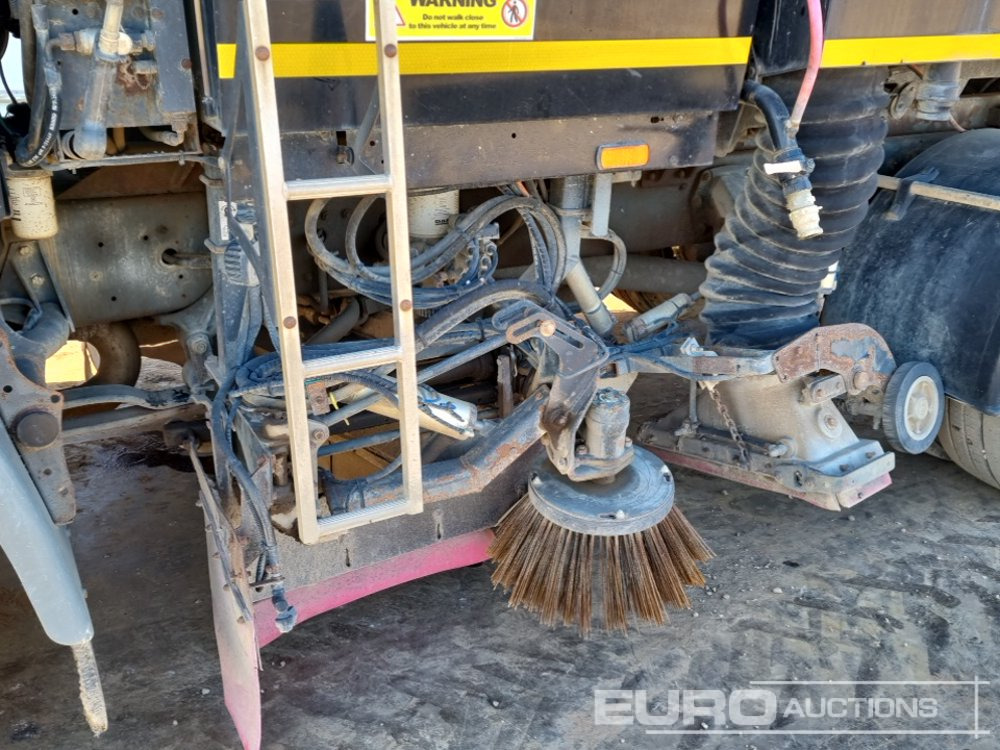 Balayeuse de voirie 2012 DAF LF55.220: photos 13