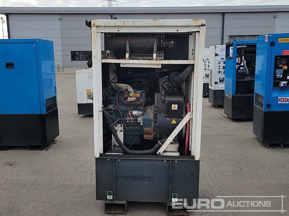 2012 Harrington 9kVA Generator, Kubota Engine - Groupe électrogène: photos 4 2012 Harrington 9kVA Generator, Kubota Engine - Groupe électrogène: photos 4