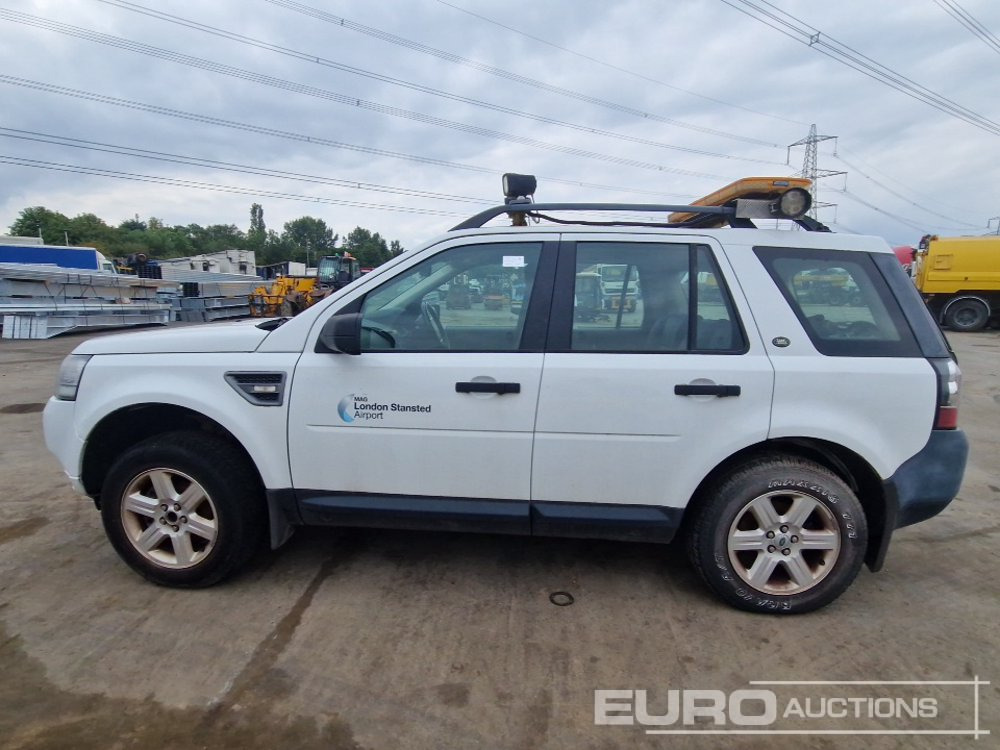 2012 Land Rover Freelander - SUV: photos 2 2012 Land Rover Freelander - SUV: photos 2