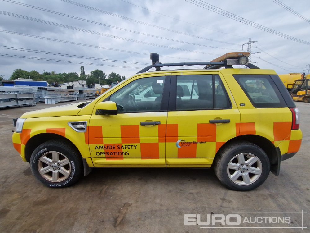 2012 Land Rover Freelander - SUV: photos 2 2012 Land Rover Freelander - SUV: photos 2