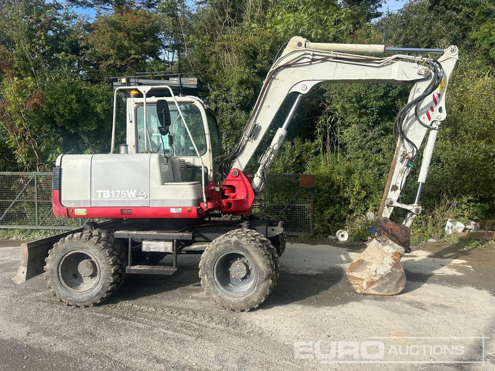 2012 Takeuchi TB175W - Pelle sur pneus: photos 4 2012 Takeuchi TB175W - Pelle sur pneus: photos 4