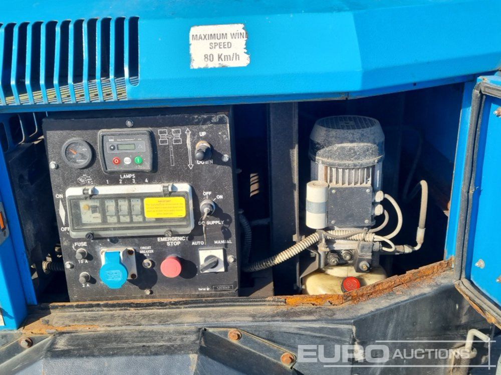 Mat d'éclairage 2012 Towerlight VB-9: photos 22 Mat d'éclairage 2012 Towerlight VB-9: photos 22