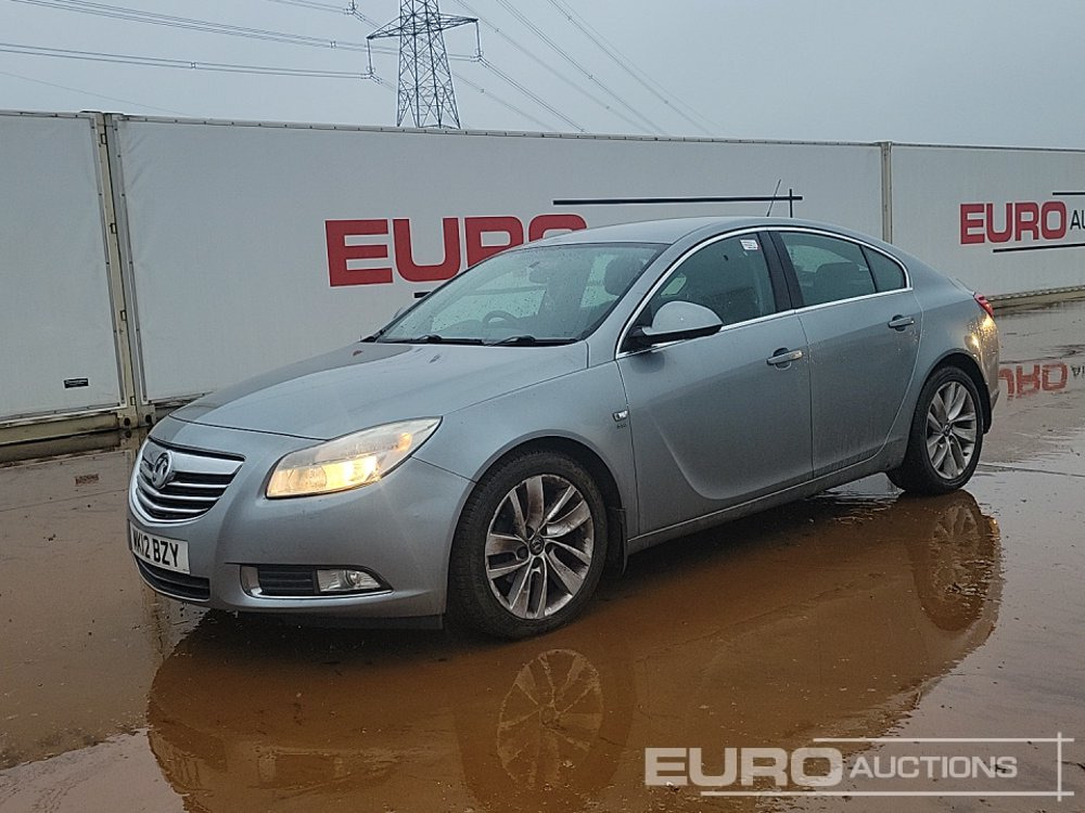 2012 Vauxhall Insignia - Voiture: photos 1 2012 Vauxhall Insignia - Voiture: photos 1