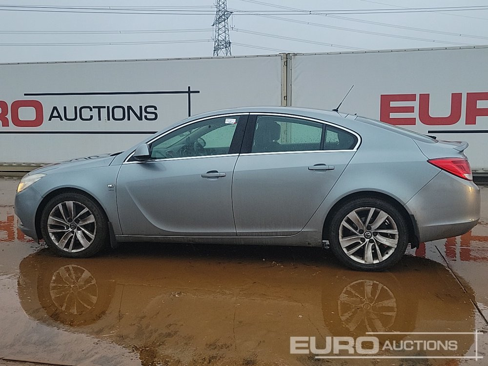 2012 Vauxhall Insignia - Voiture: photos 2 2012 Vauxhall Insignia - Voiture: photos 2