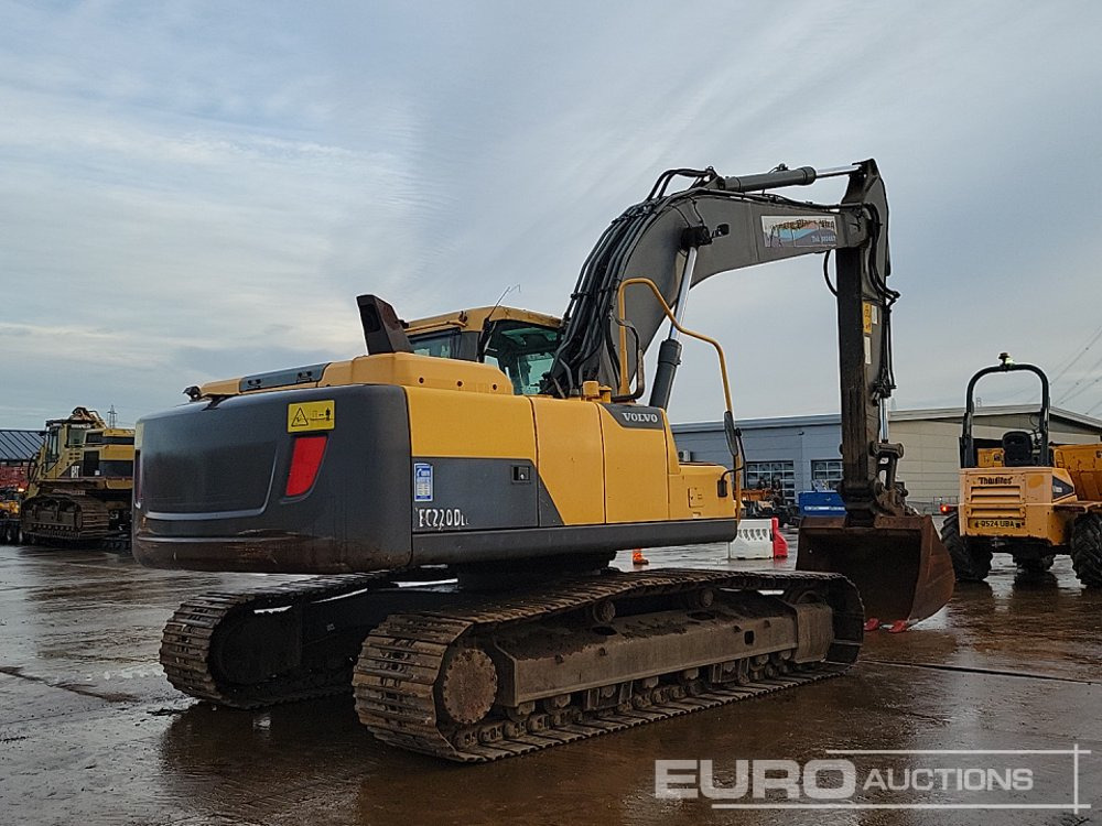 2012 Volvo EC220DL - Pelle sur chenille: photos 5 2012 Volvo EC220DL - Pelle sur chenille: photos 5