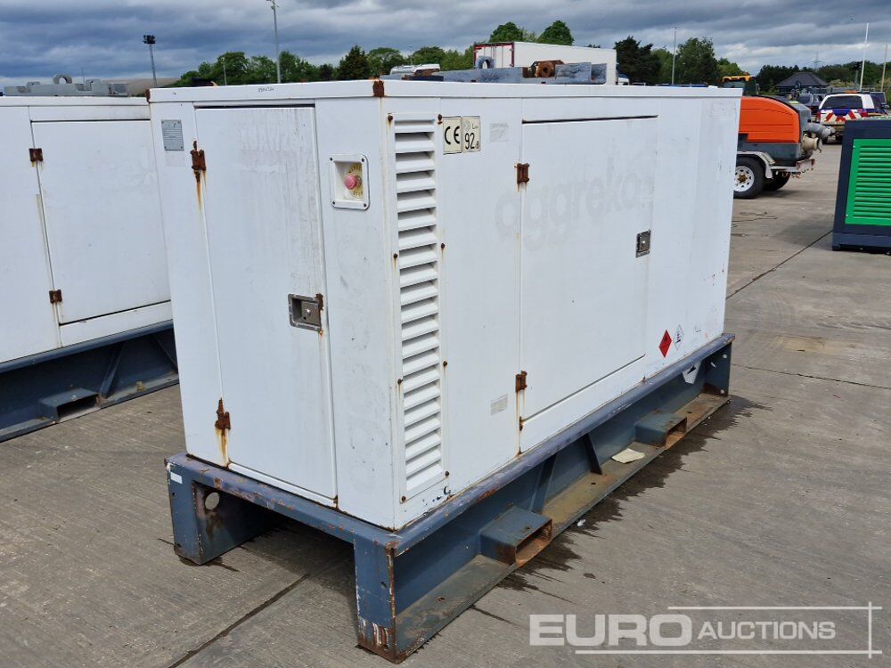 2013 60kVA Generator, FPT Engine (Panel Missing) - Groupe électrogène: photos 3 2013 60kVA Generator, FPT Engine (Panel Missing) - Groupe électrogène: photos 3