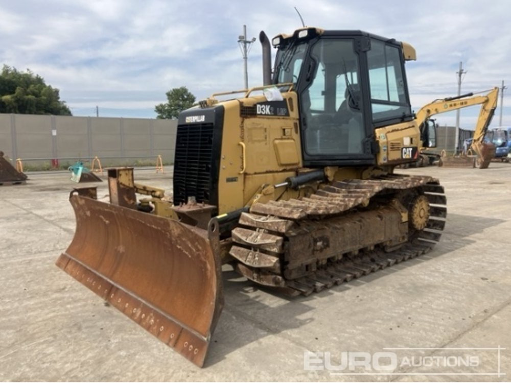 2013 CAT D3K2 LGP - Bulldozer: photos 1 2013 CAT D3K2 LGP - Bulldozer: photos 1