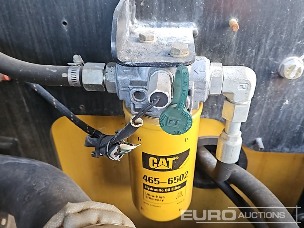 Chariot télescopique 2013 CAT TH407C: photos 21 Chariot télescopique 2013 CAT TH407C: photos 21