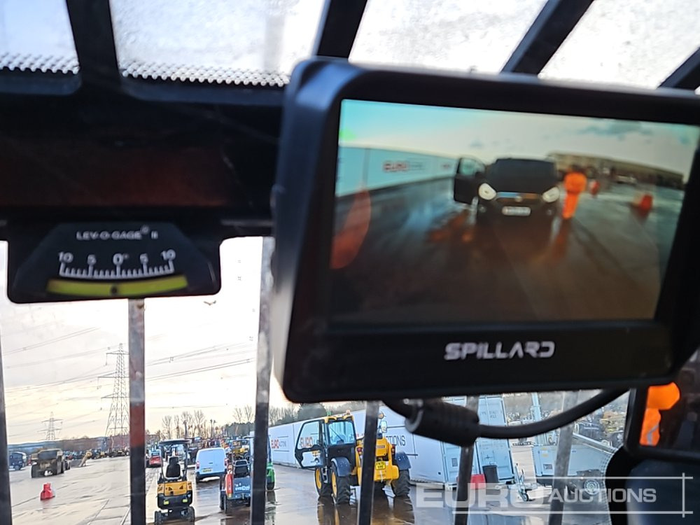 Chariot télescopique 2013 CAT TH407C: photos 50 Chariot télescopique 2013 CAT TH407C: photos 50