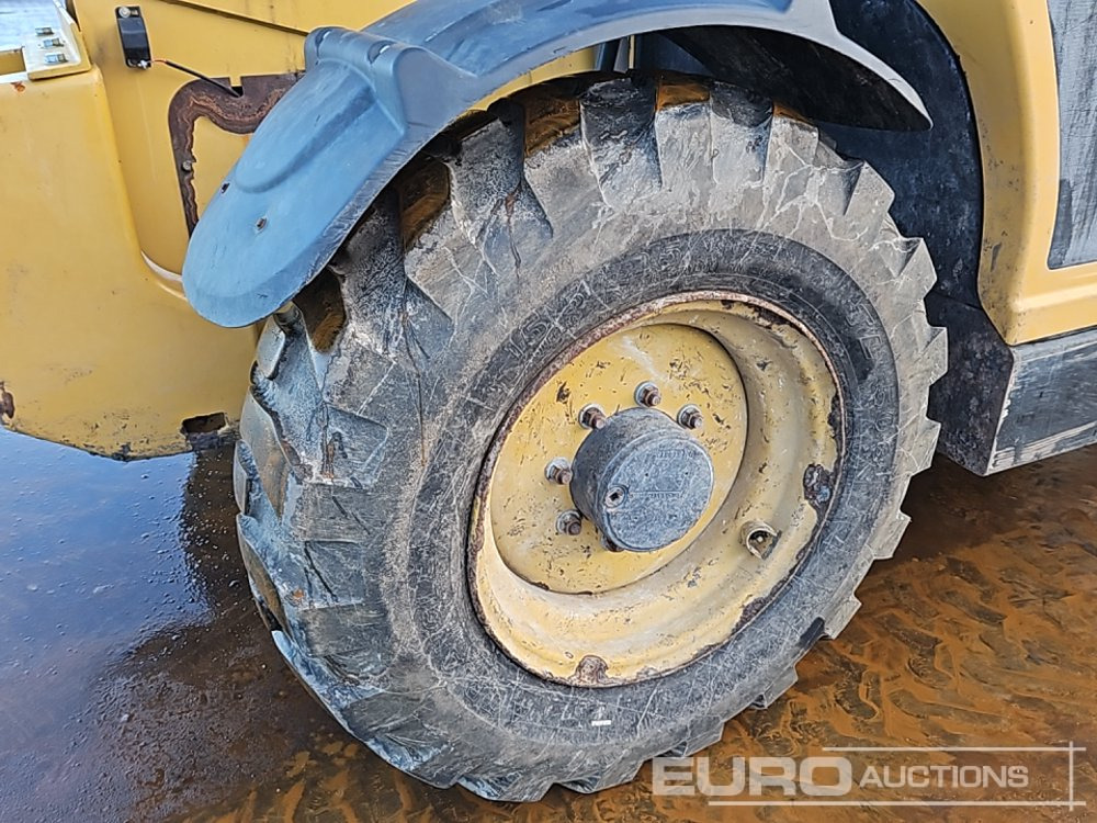 Chariot télescopique 2013 CAT TH407C: photos 11 Chariot télescopique 2013 CAT TH407C: photos 11