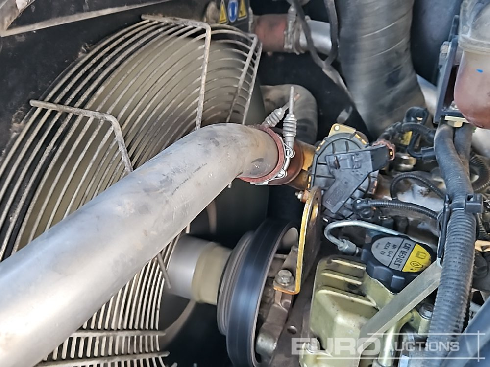 Chariot télescopique 2013 CAT TH407C: photos 15 Chariot télescopique 2013 CAT TH407C: photos 15