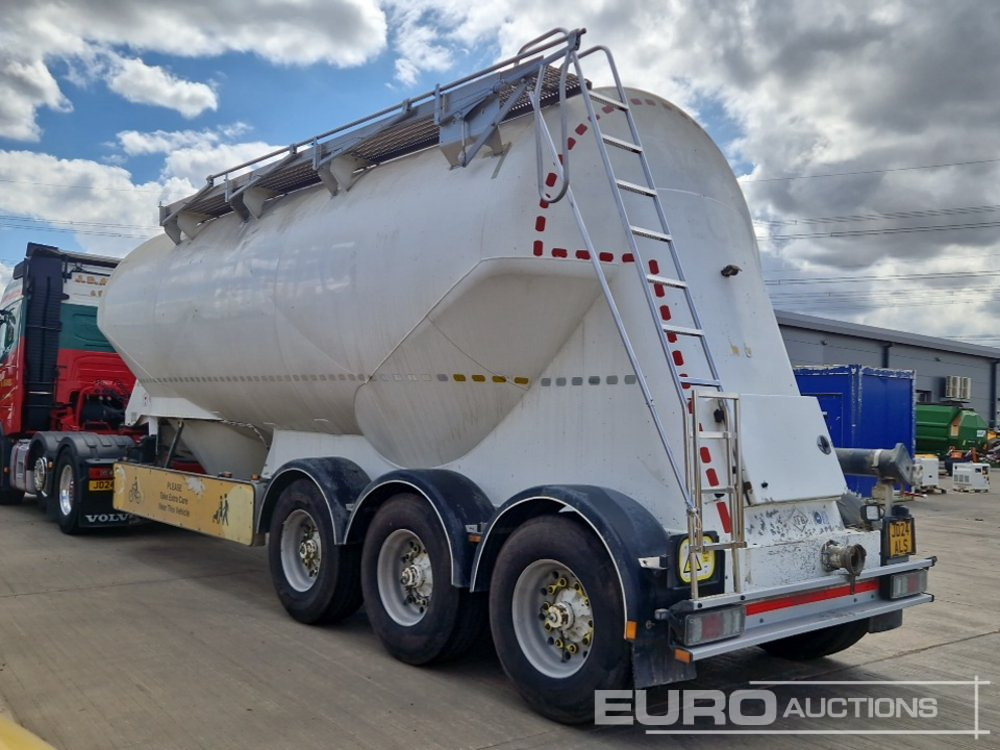 2013 Feldbinder Tri Axle Tanker Trailer - Semi-remorque citerne: photos 3 2013 Feldbinder Tri Axle Tanker Trailer - Semi-remorque citerne: photos 3