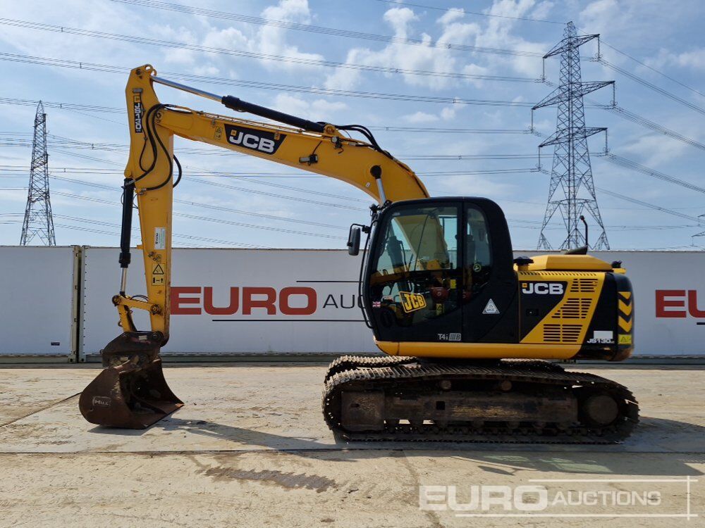 2013 JCB JS130LC - Pelle sur chenille: photos 2 2013 JCB JS130LC - Pelle sur chenille: photos 2