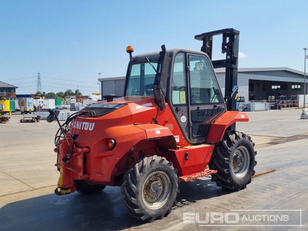 2013 Manitou M30-4 - Chariot tout terrain: photos 5 2013 Manitou M30-4 - Chariot tout terrain: photos 5