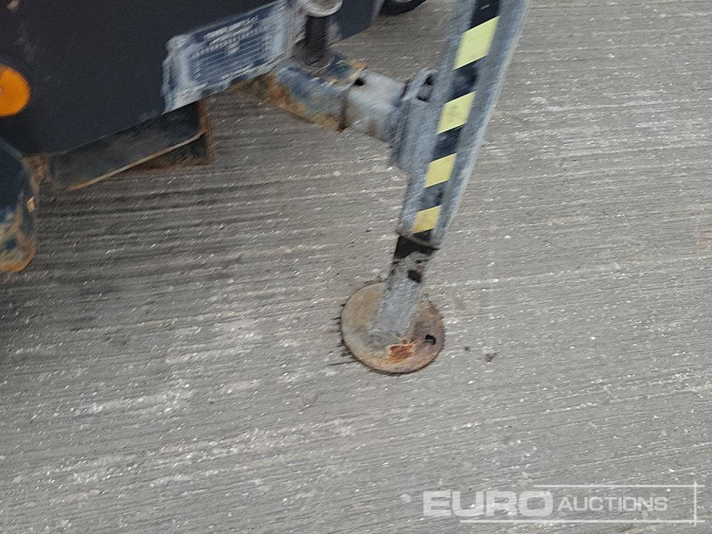 Mat d'éclairage 2013 Towerlight VB-9: photos 11