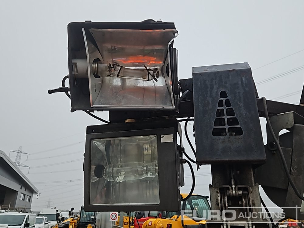 Mat d'éclairage 2013 Towerlight VT1: photos 28 Mat d'éclairage 2013 Towerlight VT1: photos 28