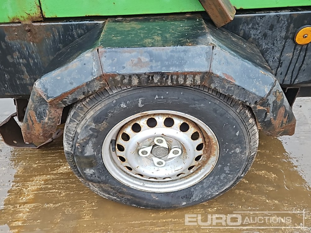 Mat d'éclairage 2013 Towerlight VT1: photos 11 Mat d'éclairage 2013 Towerlight VT1: photos 11