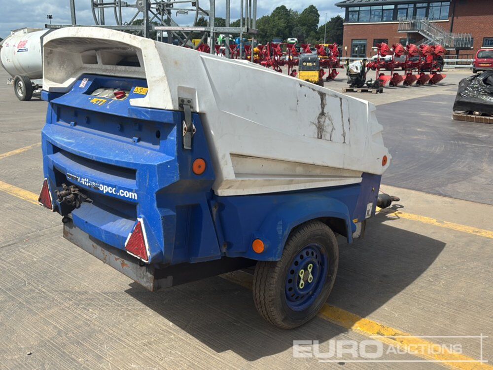 2014 Atlas Copco XAS67 - Compresseur d'air: photos 5 2014 Atlas Copco XAS67 - Compresseur d'air: photos 5
