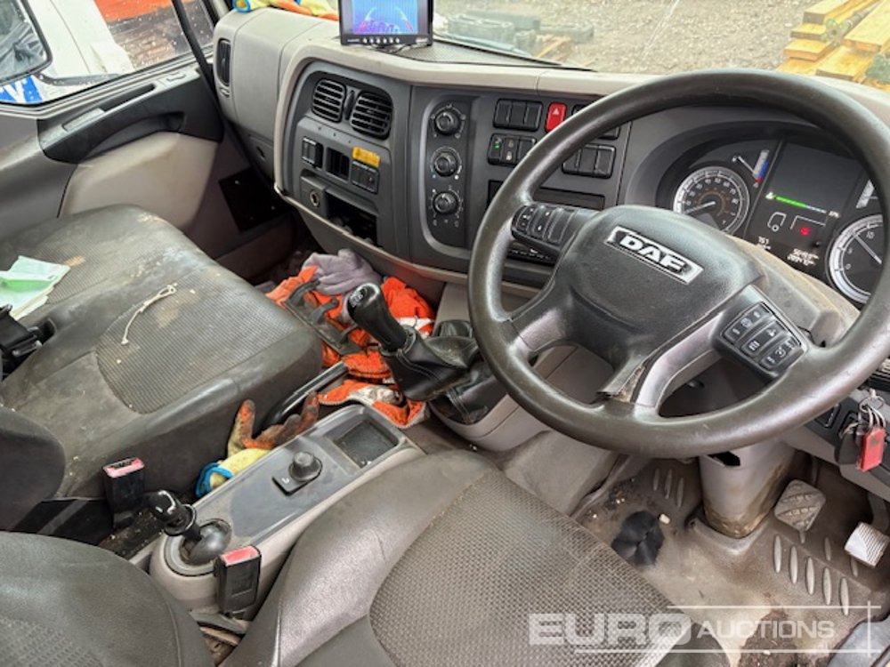 Répandeuse 2014 DAF LF220: photos 7 Répandeuse 2014 DAF LF220: photos 7