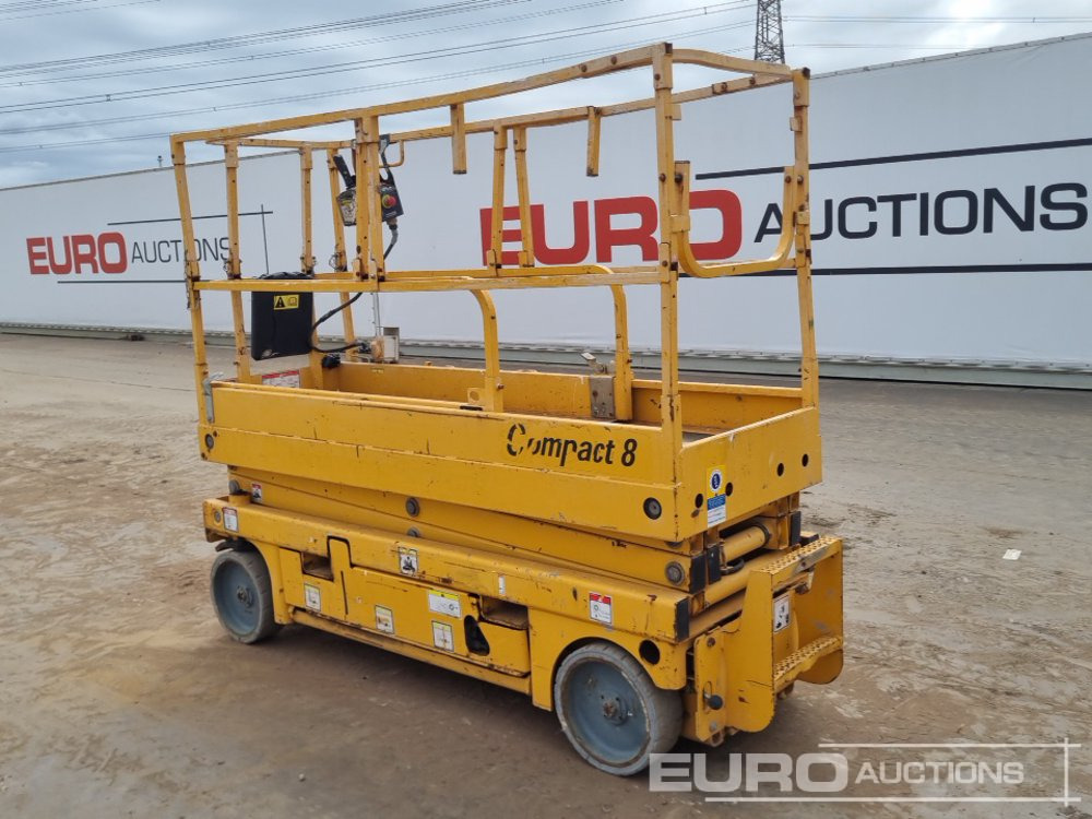 2014 Haulotte Compact 8 - Nacelle: photos 3 2014 Haulotte Compact 8 - Nacelle: photos 3