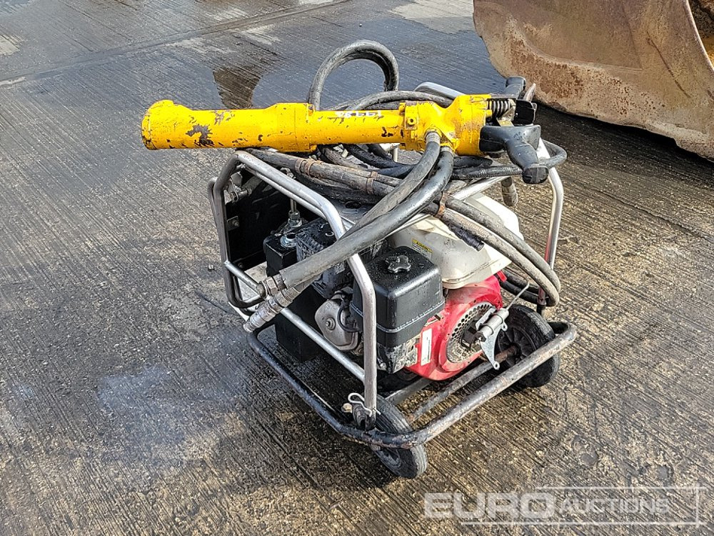 2014 JCB Beaver - Travaux routiers: photos 3 2014 JCB Beaver - Travaux routiers: photos 3