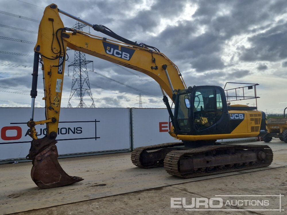 2014 JCB JS220LC - Pelle sur chenille: photos 1 2014 JCB JS220LC - Pelle sur chenille: photos 1