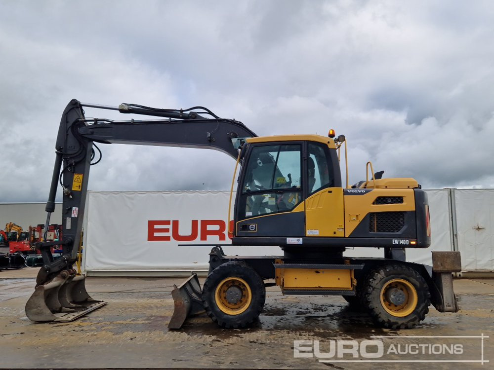2014 Volvo EW140D - Pelle sur pneus: photos 2 2014 Volvo EW140D - Pelle sur pneus: photos 2