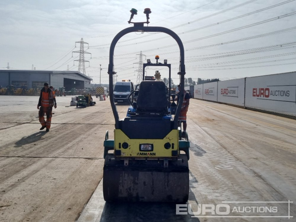 2015 Ammann ARX26 - Compacteur: photos 4 2015 Ammann ARX26 - Compacteur: photos 4
